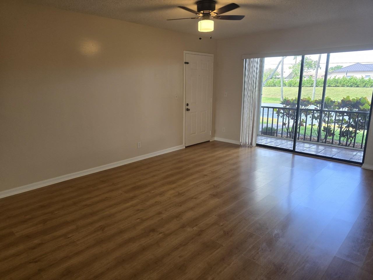 9785 Pineapple Tree Dr #102 - Photo 6 of 38