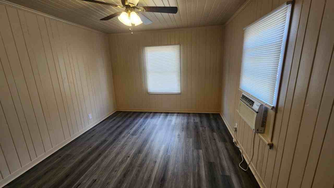 609 Sw 4th Ave #4 - Photo 5 of 20