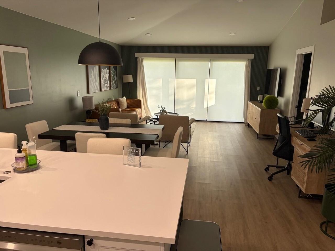 202 Club Dr - Photo 6 of 24