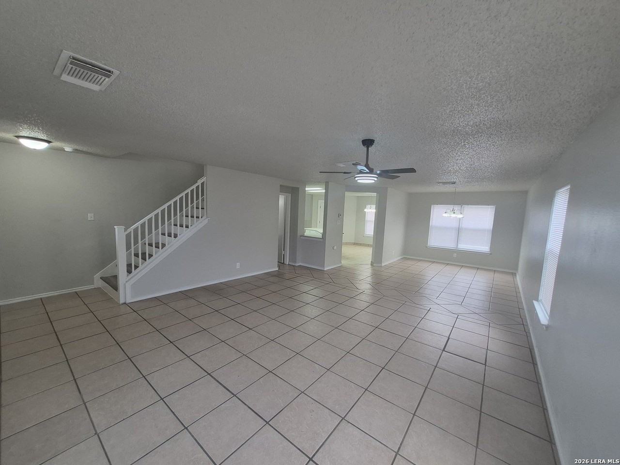 8043 Chestnut Manor Dr - Photo 3 of 44