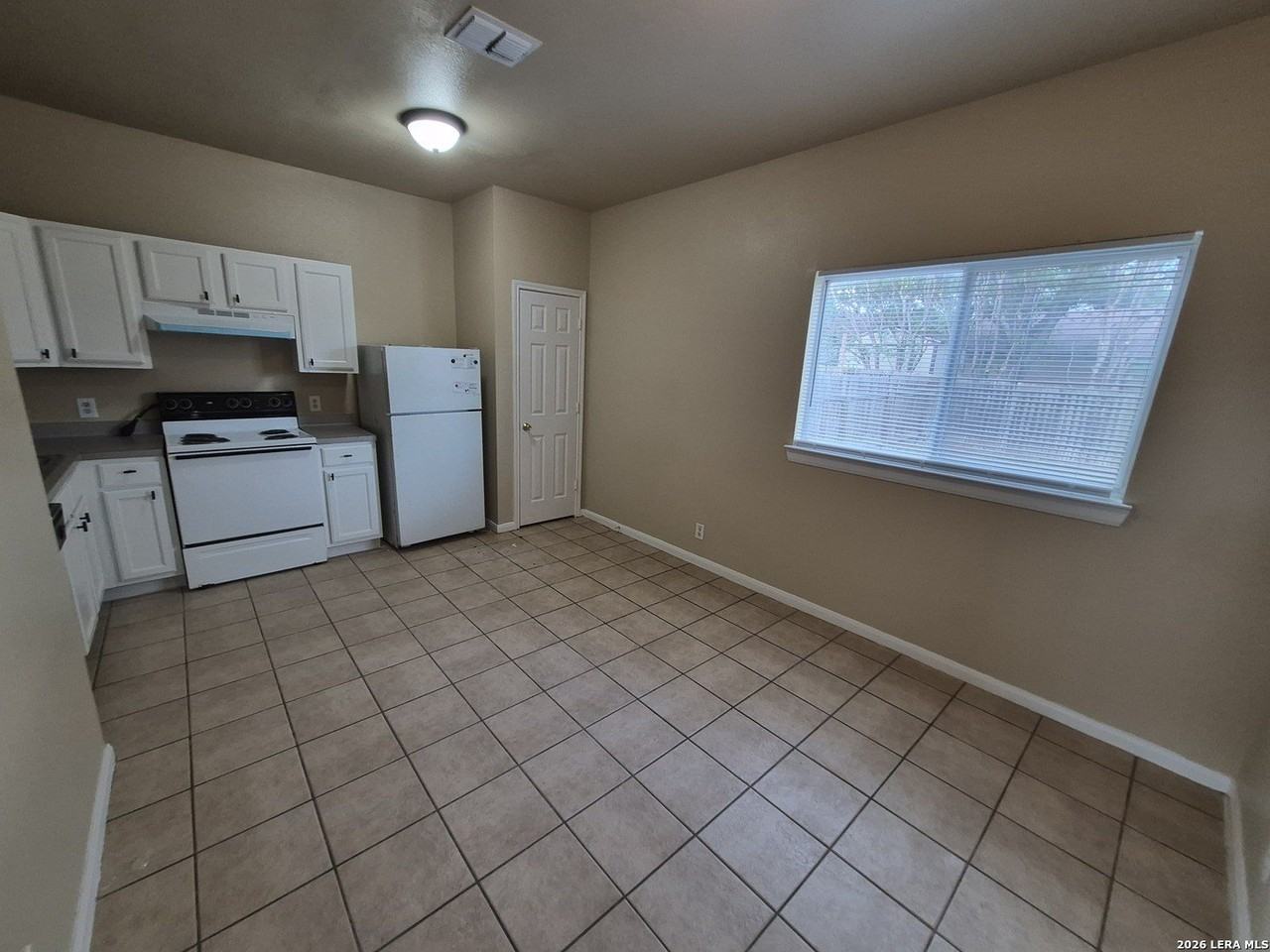 13042 Oconnor Cv - Photo 6 of 27