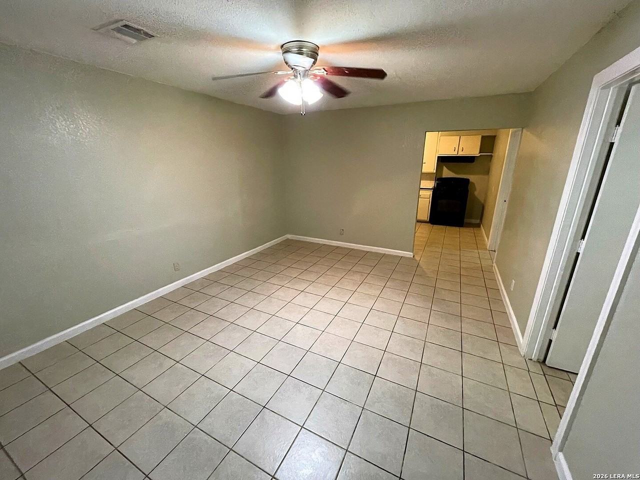 1034 Colzona Rd - Photo 4 of 22