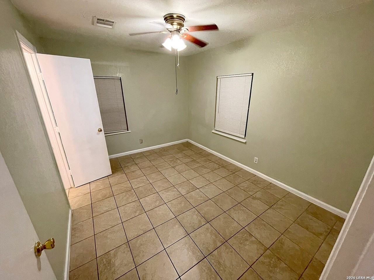 1034 Colzona Rd - Photo 6 of 22