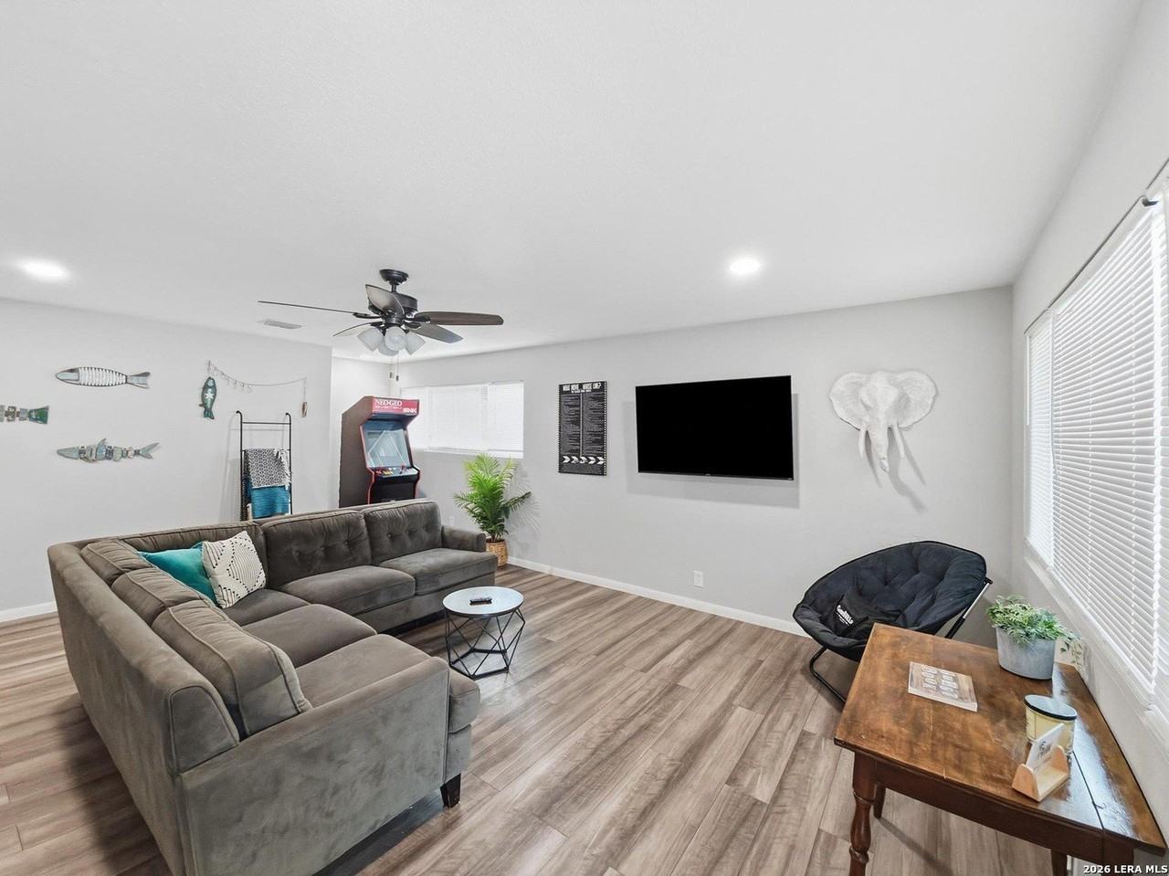 1510 Roadside Dr - Photo 6 of 25