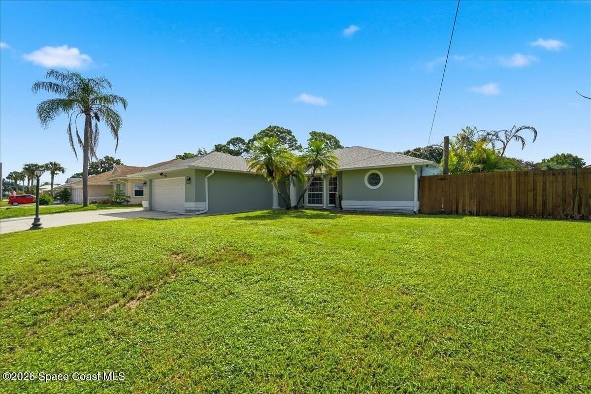 402 Concha Dr - Photo 4 of 50