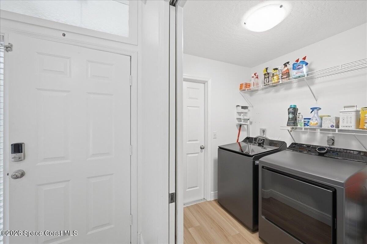 402 Concha Dr - Photo 6 of 50