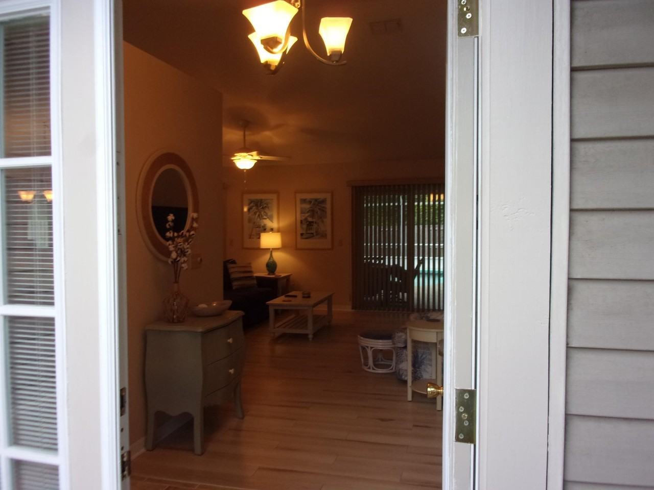 652 Nautical Way - Photo 2 of 32