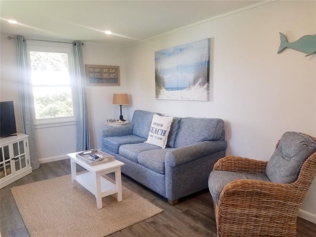 97 Center Ave - Photo 5 of 12
