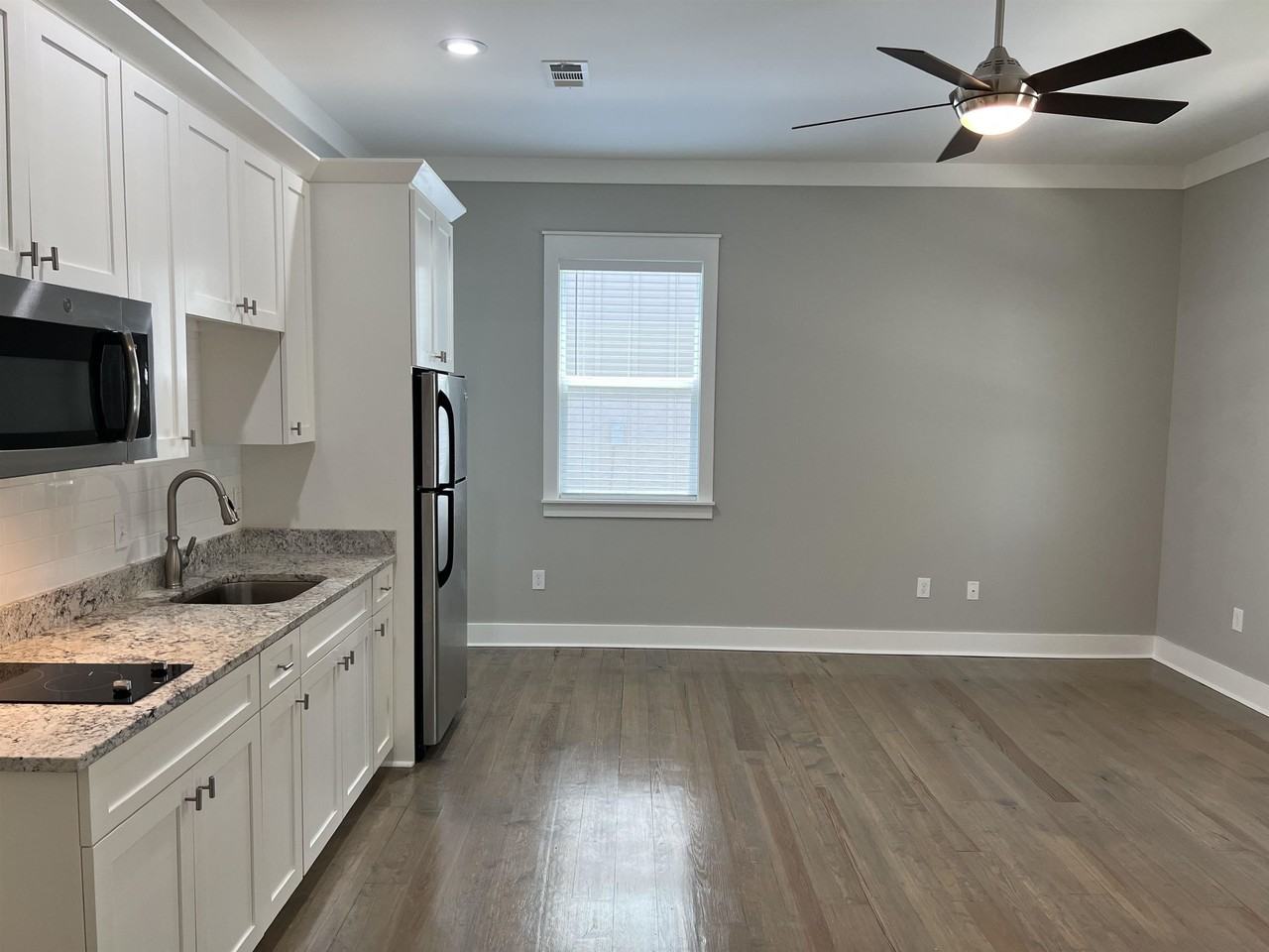 3541 Esplanade Way ## 1 - Photo 5 of 11