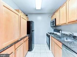 4201 Cathedral Ave Nw #611E - Photo 6 of 18