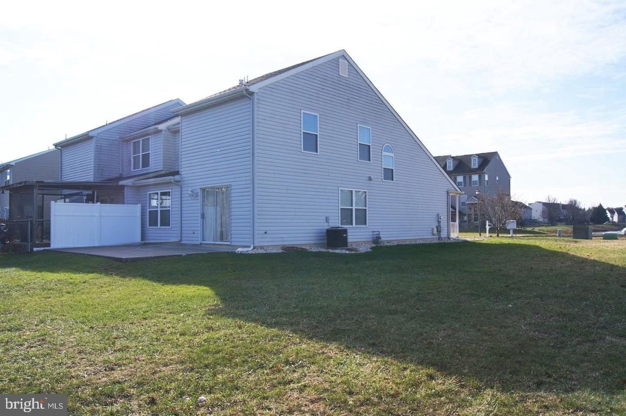 219 Charring Cross Dr - Photo 2 of 3