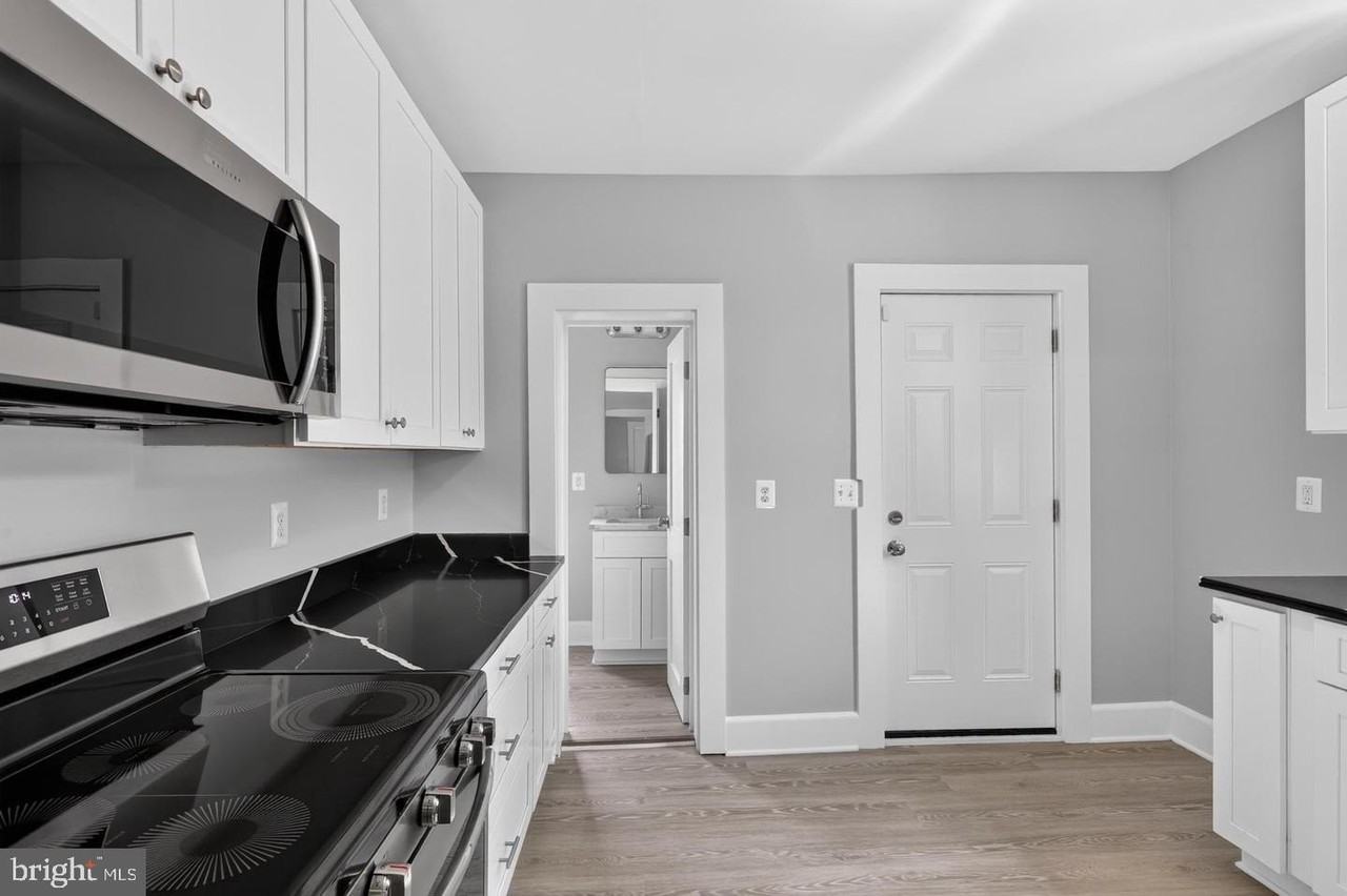 3201 Magnolia Ave - Photo 5 of 46