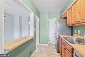 826 Jeannette Ave - Photo 5 of 34