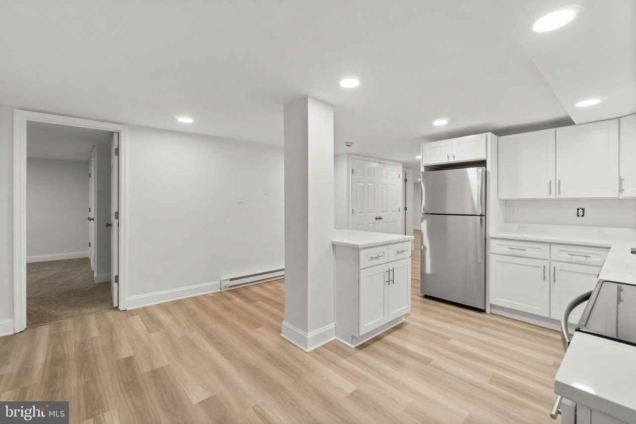 332 Ridge Rd #C - Photo 7 of 33
