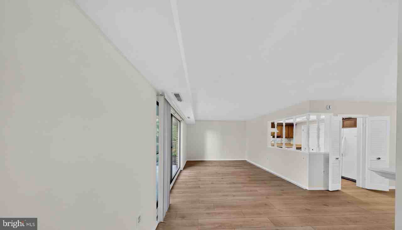 10022 Stedwick Rd #202 - Photo 4 of 32