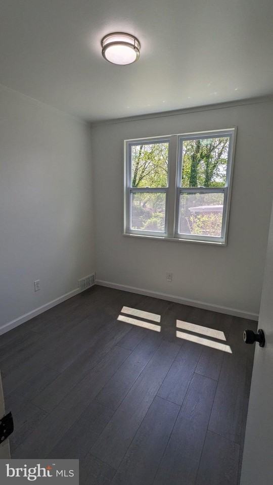 2303 Penbrook Cir - Photo 4 of 7
