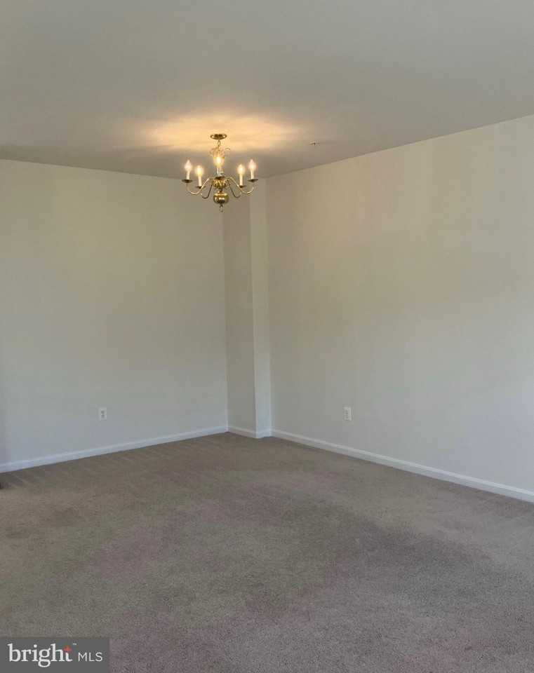 46036 Gooseneck Dr - Photo 2 of 40