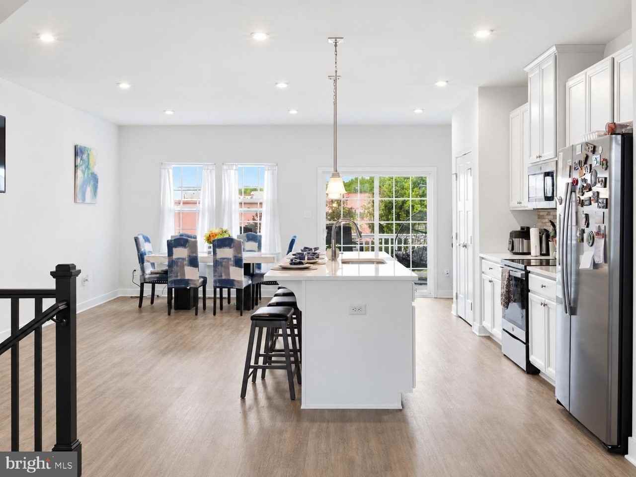108 Freedom Way - Photo 7 of 38