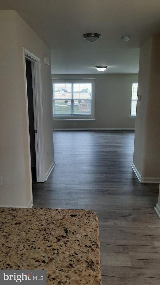 835 Schooner Ln - Photo 7 of 17