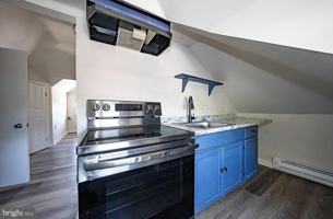 featured image of 565 Chester Pike #3