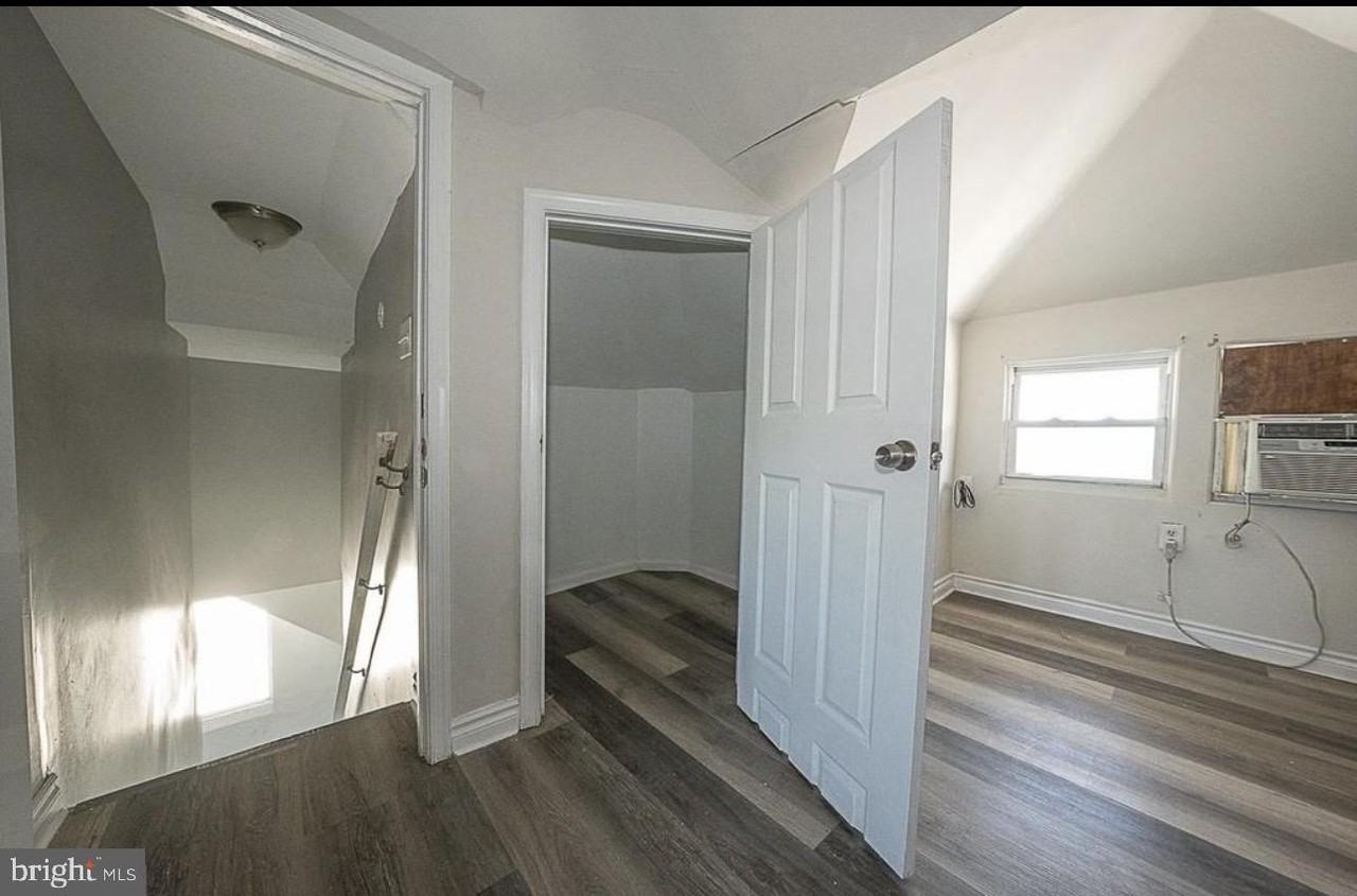 565 Chester Pike #3 - Photo 6 of 10