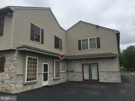 featured image of 3315 Lincoln Hwy E