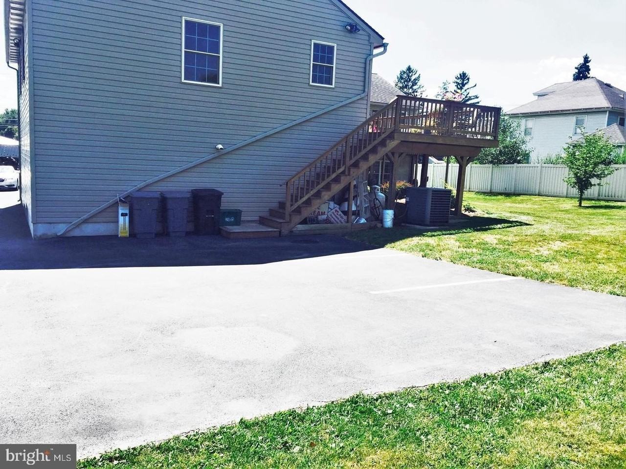 3315 Lincoln Hwy E - Photo 2 of 11