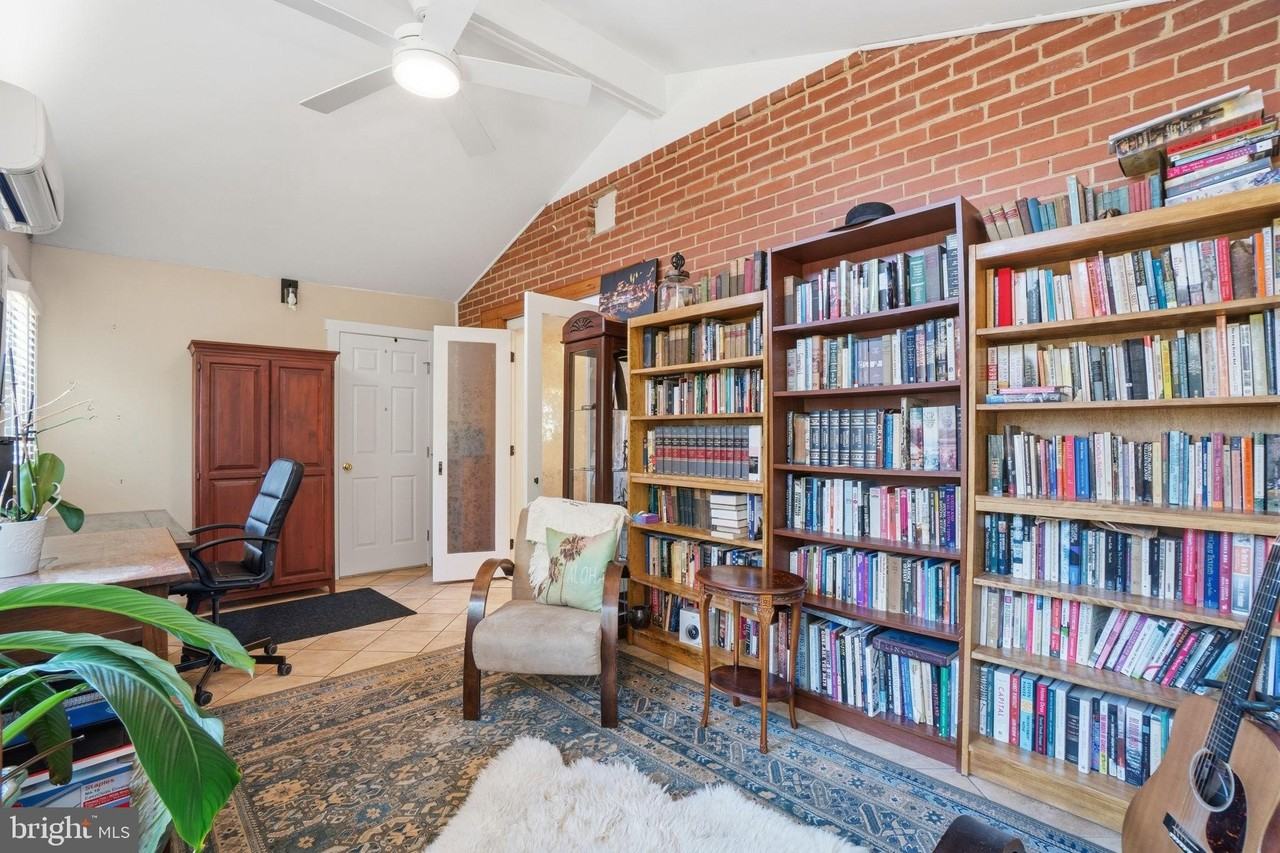 3406 Park Hill Pl - Photo 7 of 41