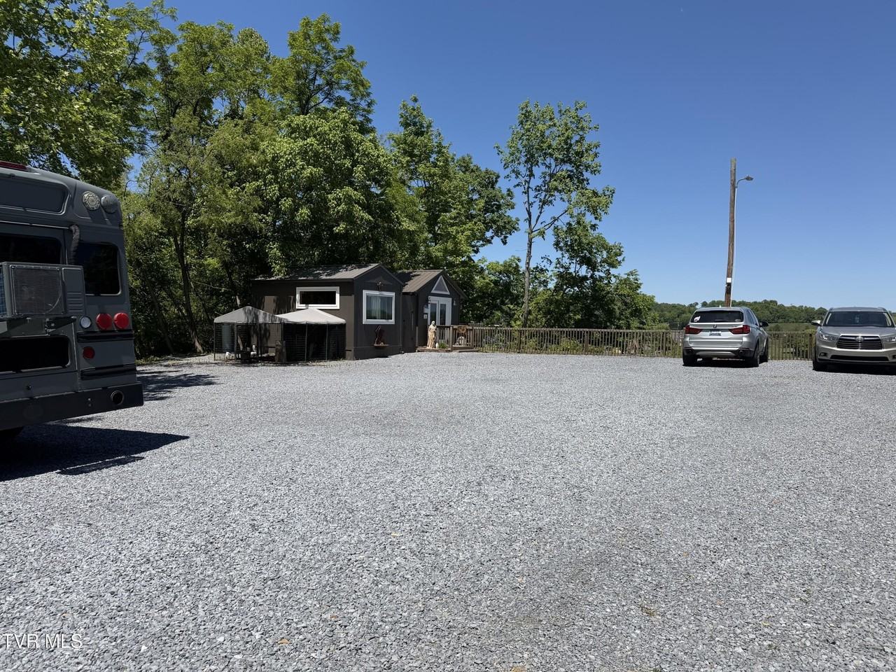 651 S Austin Springs Rd - Photo 3 of 35