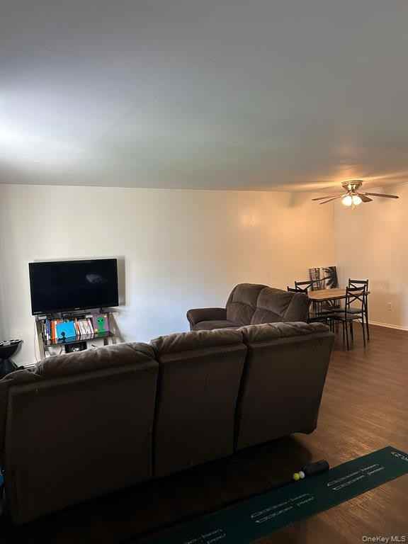 17 White Gate Dr - Photo 4 of 11