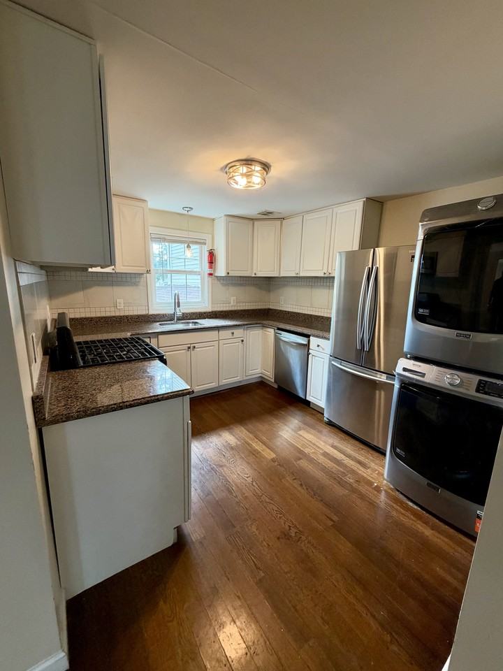 203 N 14th St - Photo 5 of 13