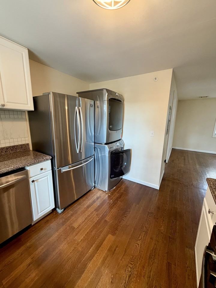 203 N 14th St - Photo 7 of 13
