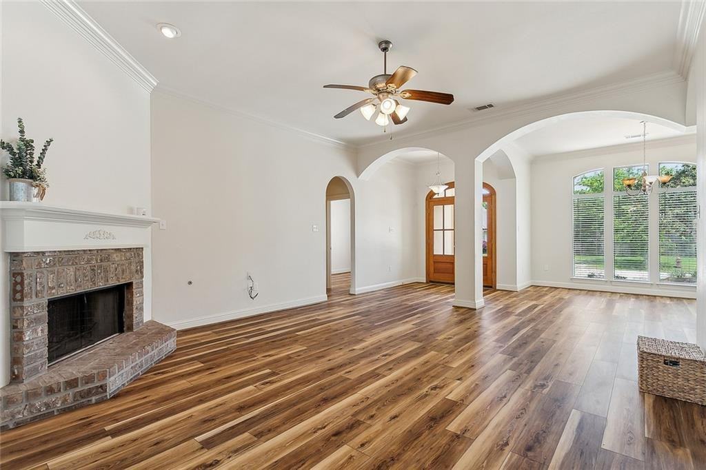 218 Stonebridge Cv - Photo 5 of 16