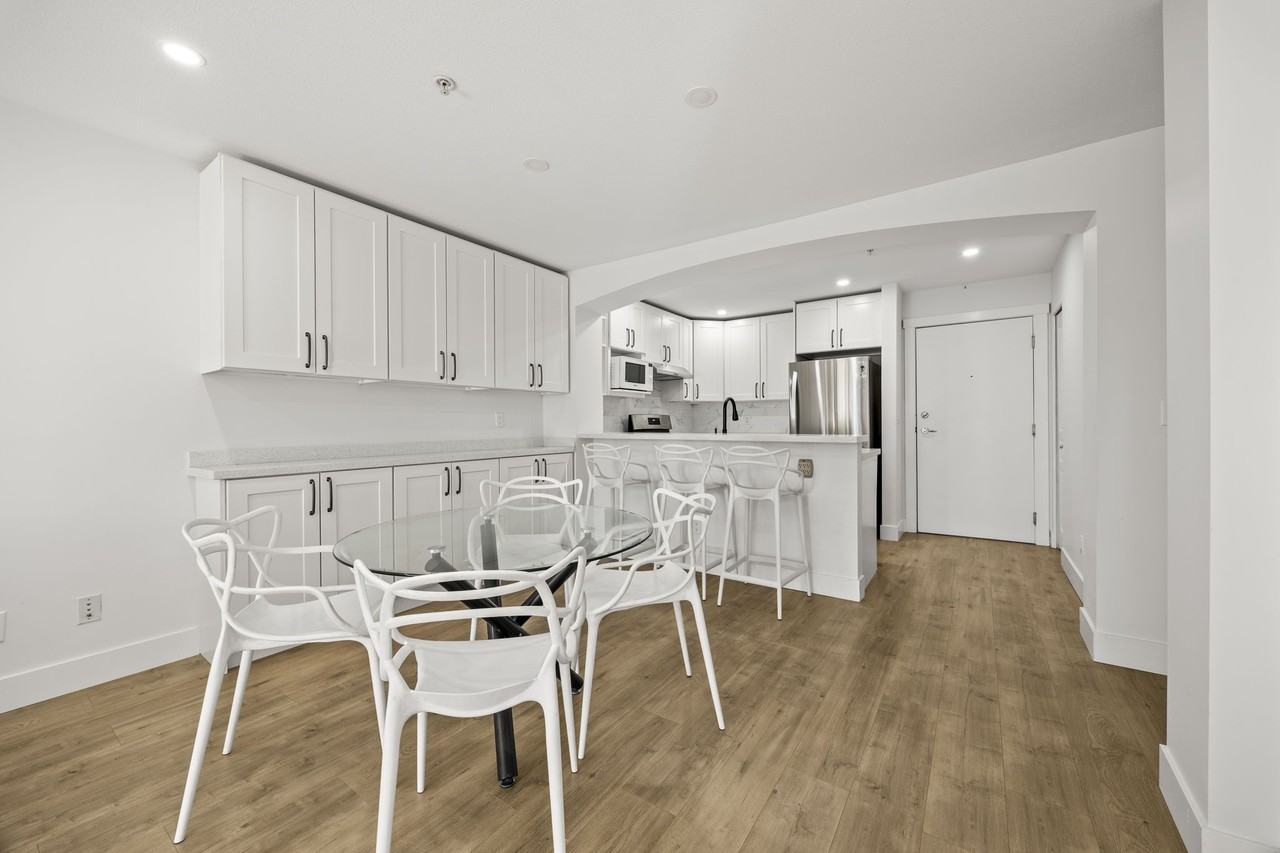 9339 University Crescent #308 - Photo 5 of 24
