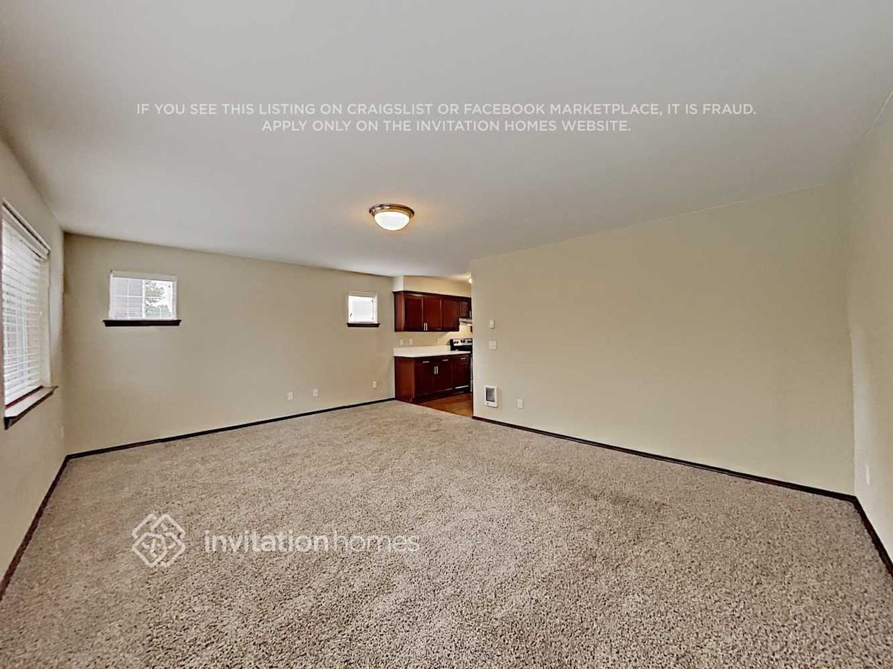 12800 17th St Ne #8 - Photo 5 of 19