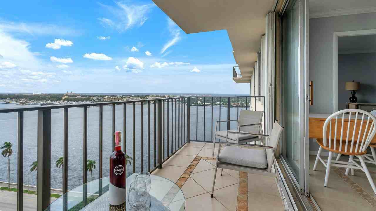 1801 South Flagler Drive #1804 - Photo 2 of 14