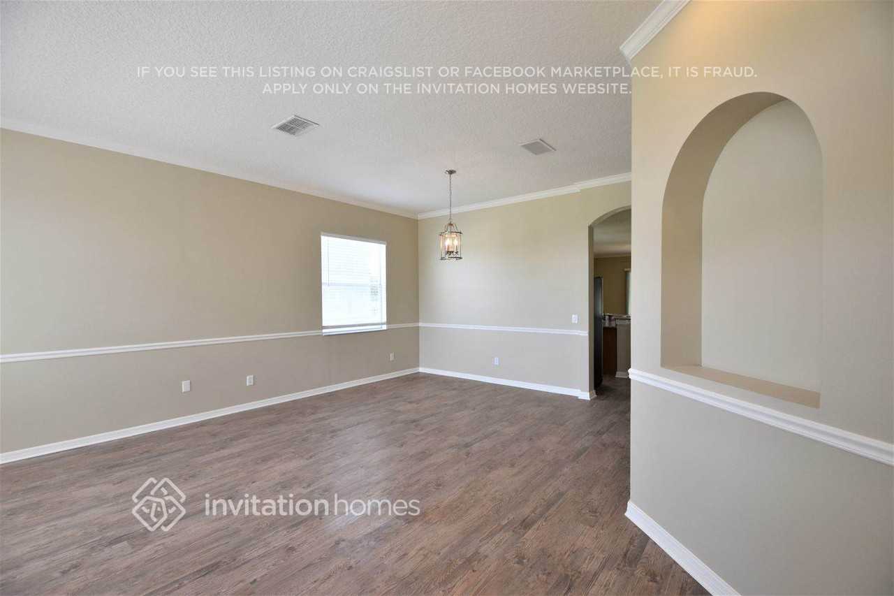 33743 Terragona Dr - Photo 3 of 15