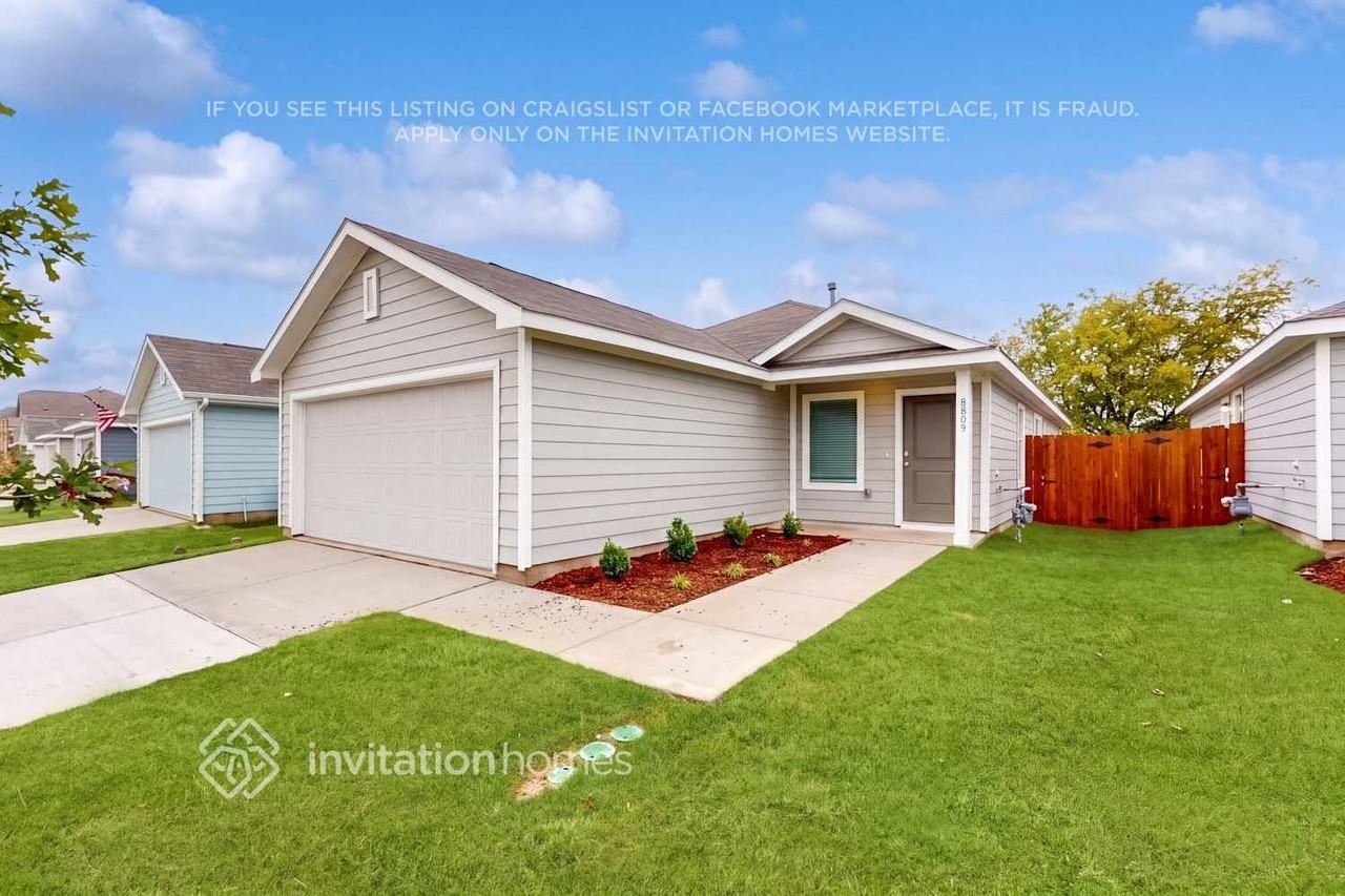 8809 Red Fox Trl - Photo 3 of 18