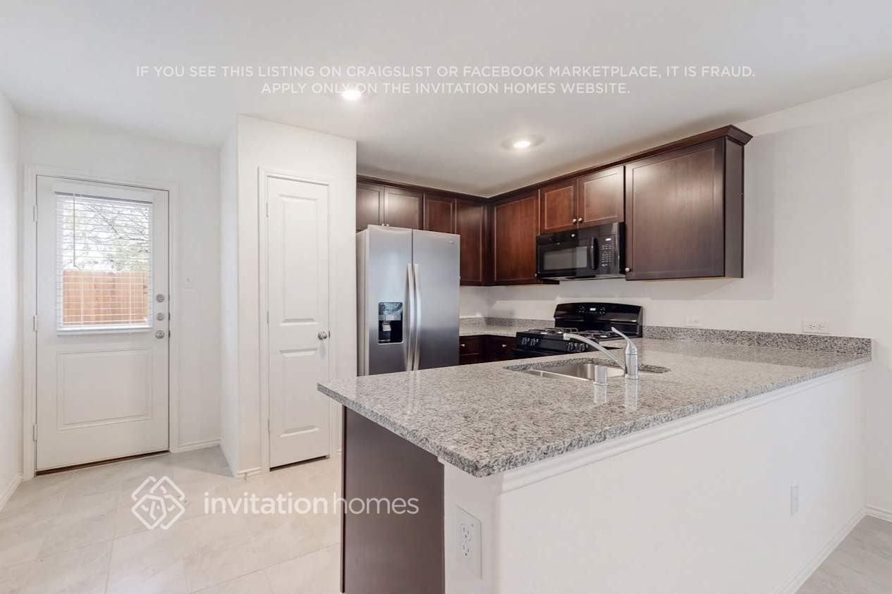 8809 Red Fox Trl - Photo 7 of 18
