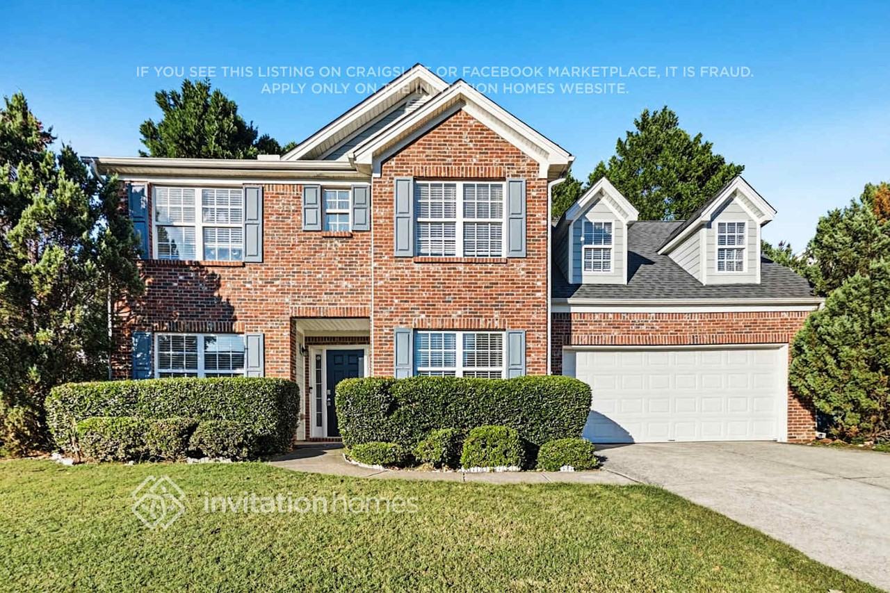 2184 Pierce Way