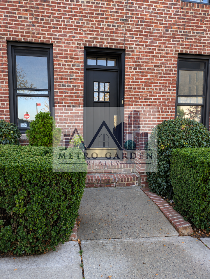 78-14 Austin Street #1E - Photo 2 of 12