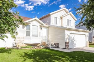featured image of 759 White Pine Dr