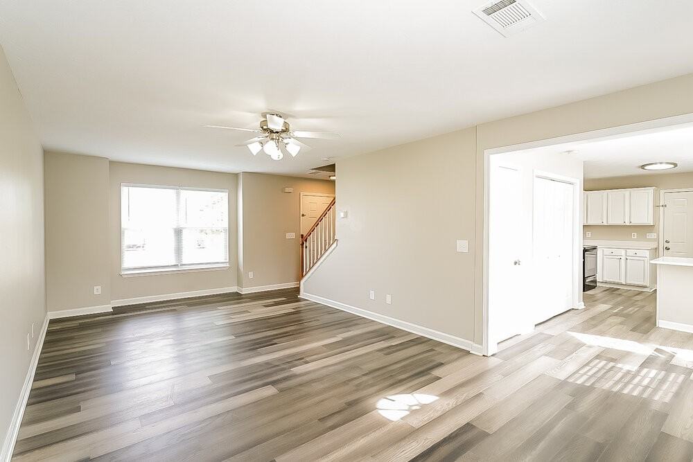 164 Howard Woody Dr - Photo 5 of 17