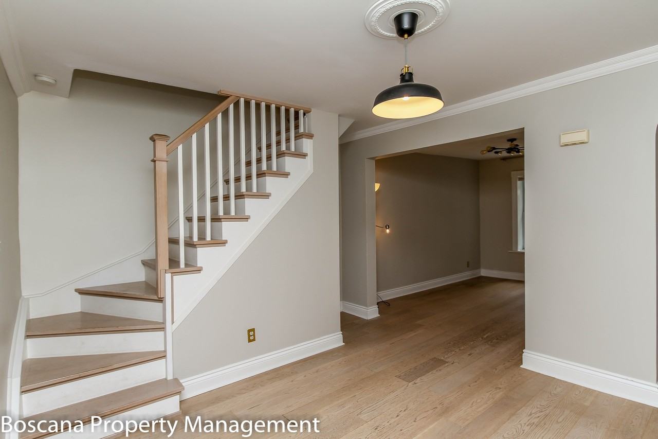 49 Heney St - Photo 5 of 28