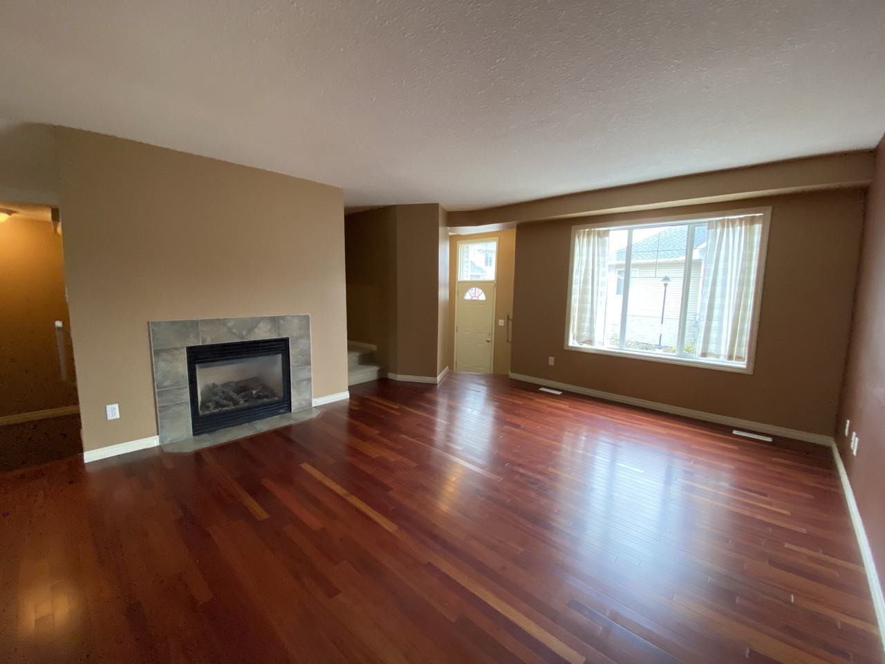 178 Bridgeport Blvd - Photo 4 of 16