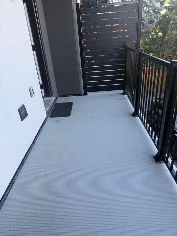 69 Parent Ave - Photo 5 of 8