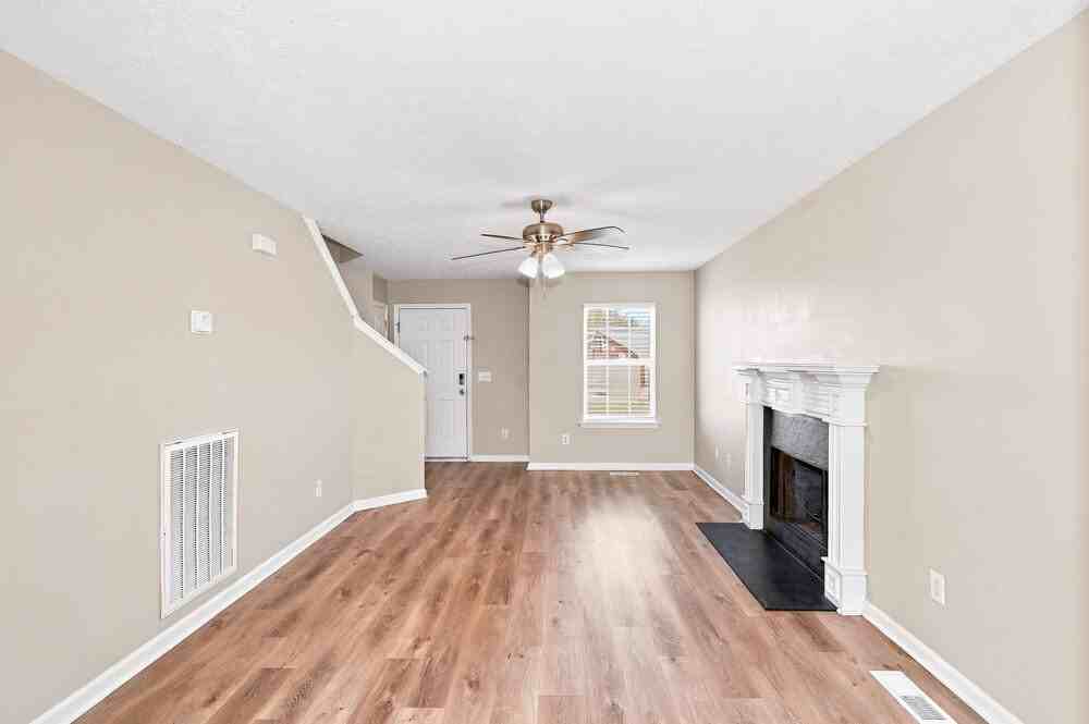 1849 Lakewood Village Dr - Photo 6 of 17
