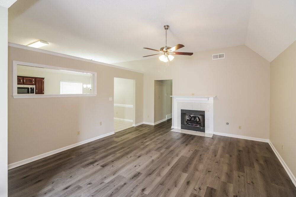 5454 Alexandria Ln - Photo 4 of 16