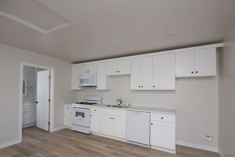 10098 Tujunga Canyon Blvd/10002 Pinewood Ave - Photo 5 of 9