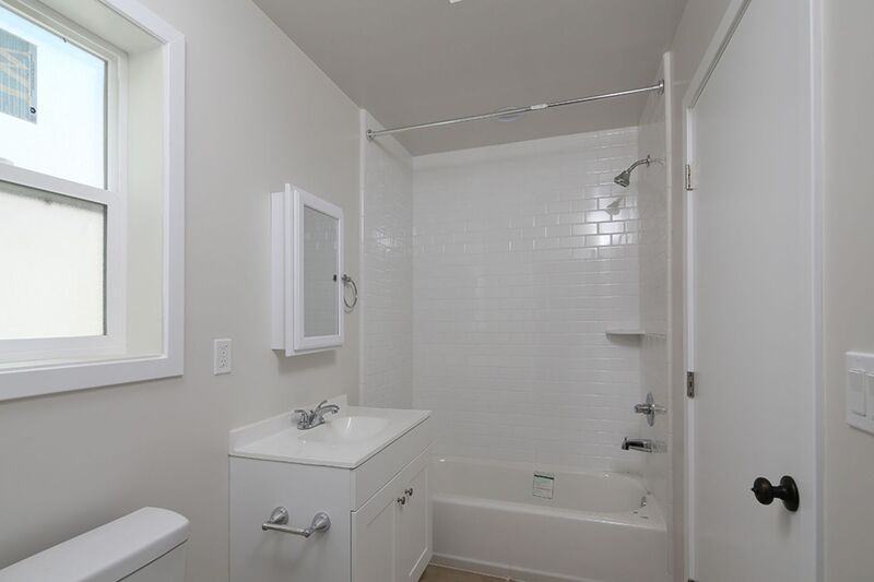 10098 Tujunga Canyon Blvd/10002 Pinewood Ave - Photo 7 of 9